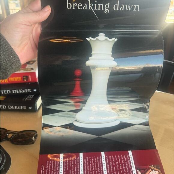 First Edition ECLIPSE ( Hardcover ) by Stephanie Meyer. 2007 . Book 3 of 5. - Picture 4 of 15